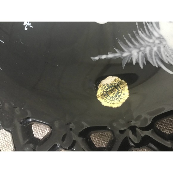 Vintage Westmoreland Black Scalloped Plate Boy with Dog Skating 1970's - Picture 4 of 4